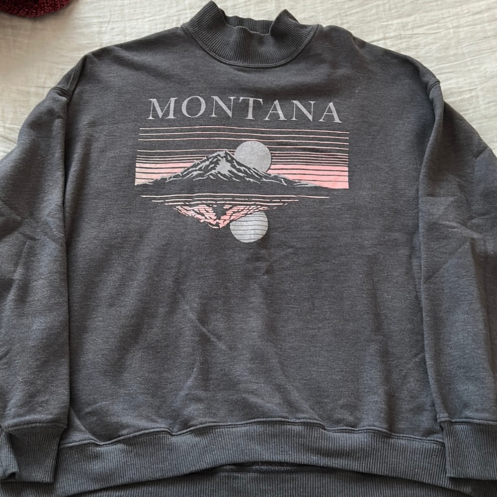 American Eagle sweatshirt